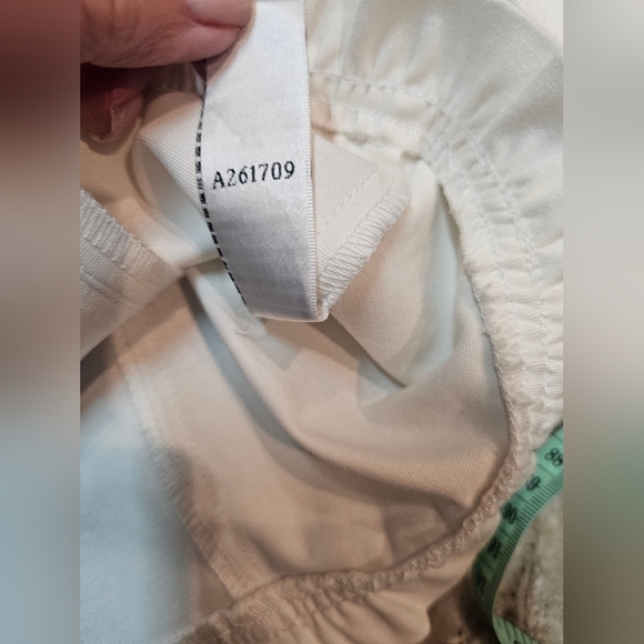 Quacker Factory White Embellished Zip Jacket Large – Rhinestones & Ruffle Trim - Picture 8 of 10